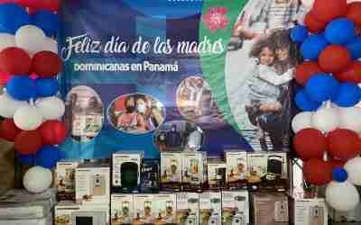 Consulado Dominicano celebran actividad por motivo del día de las madres dominicanas en Panamá