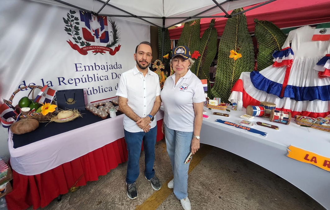 Asistencia a la Celebración Cultural Gastronómica “Gusto Dominicano”