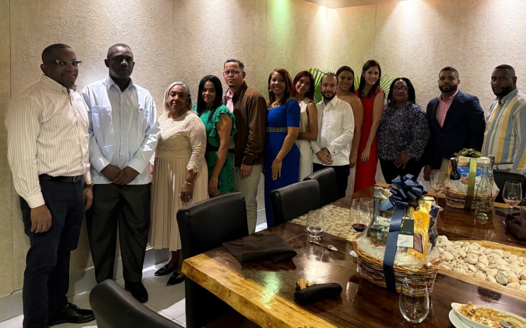 Celebración de Navidad al Personal Consular